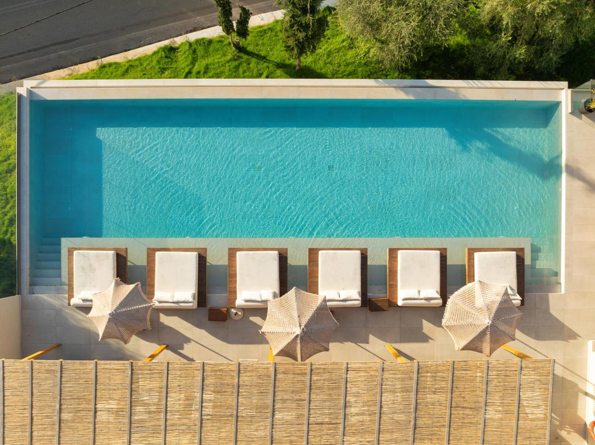 Myzith Luxury Suites Керион Экстерьер фото